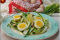 Insalata di Puntarelle con Uova Sode, Noci e Vinaigrette